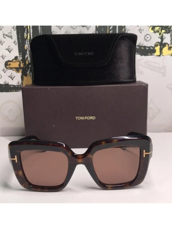 New Authentic Tom Ford Esme TF1157 52J Havana/Brown Sunglasses main image 4